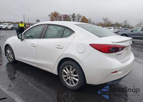 2015 Mazda Mazda3 I Touring z USA, uszkodzony, nr VIN 3MZBM1V7XFM145588